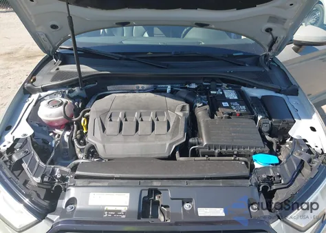 2020 Audi A3 Premium 40 Tfsi Front-Wheel Drive S Tronic z USA, uszkodzony, nr VIN WAUAUGFFXLA002962